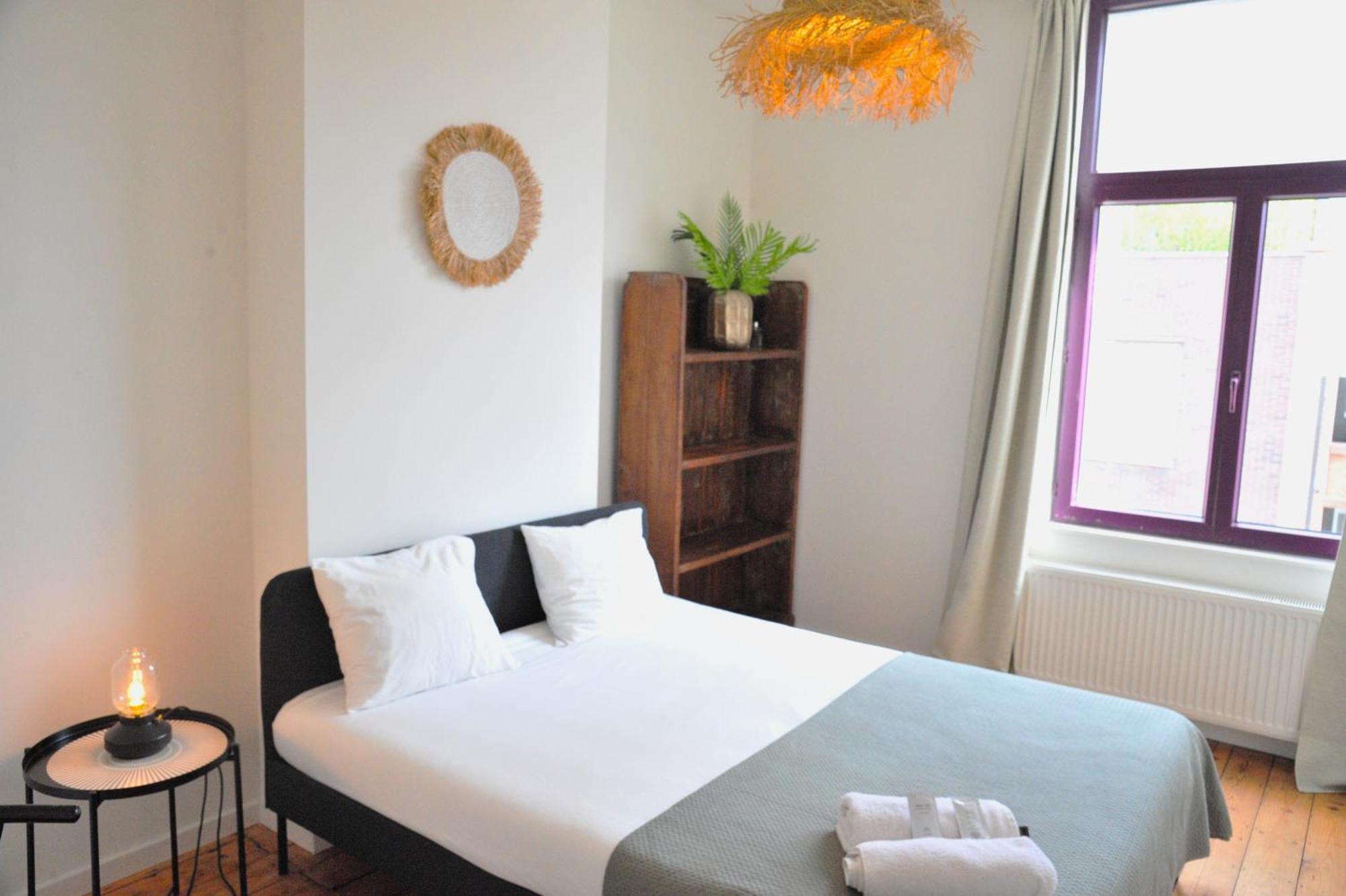 Boho Apartments - 2 Bedrooms แอนต์เวิร์ป ภายนอก รูปภาพ