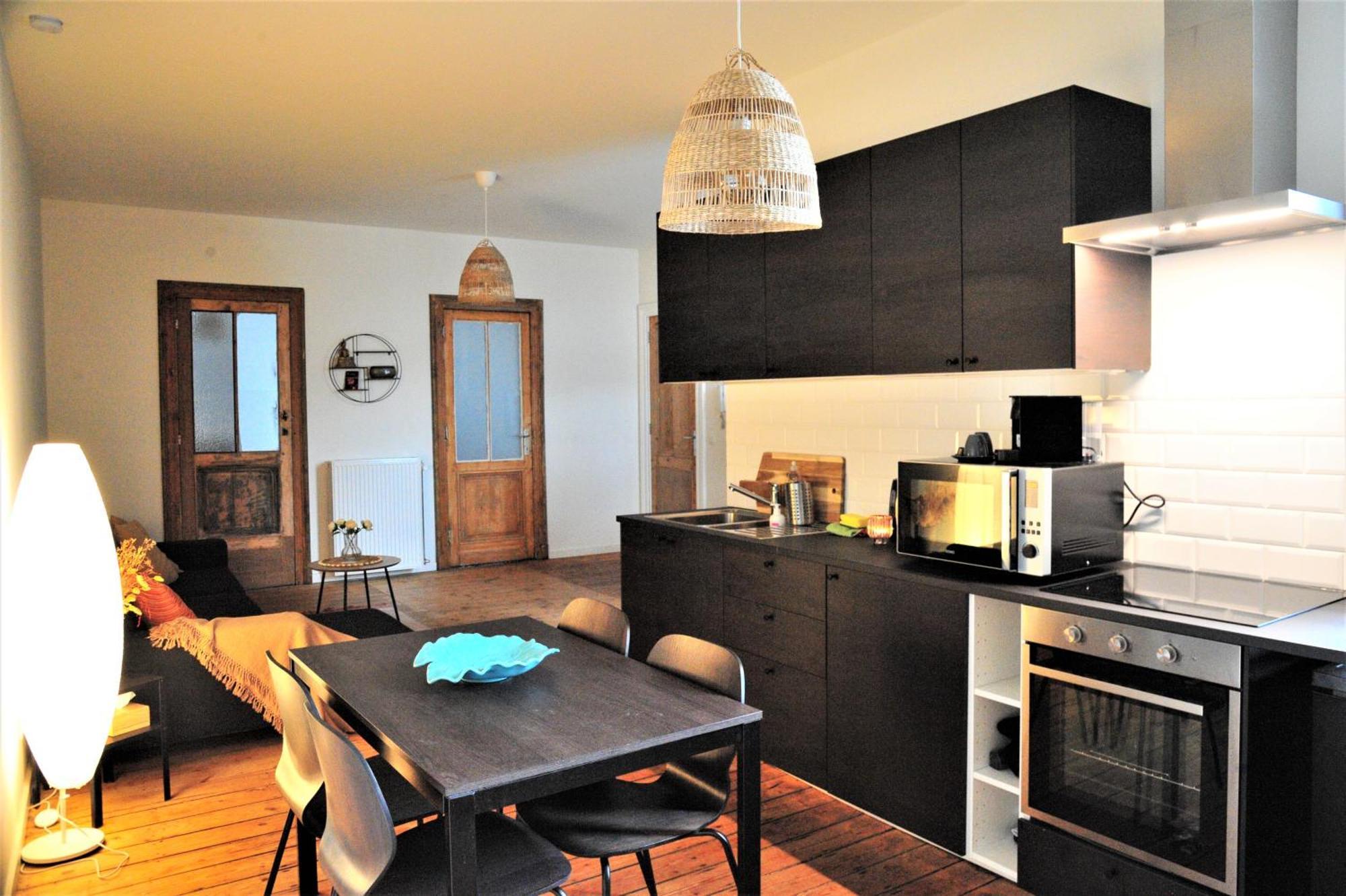 Boho Apartments - 2 Bedrooms แอนต์เวิร์ป ภายนอก รูปภาพ