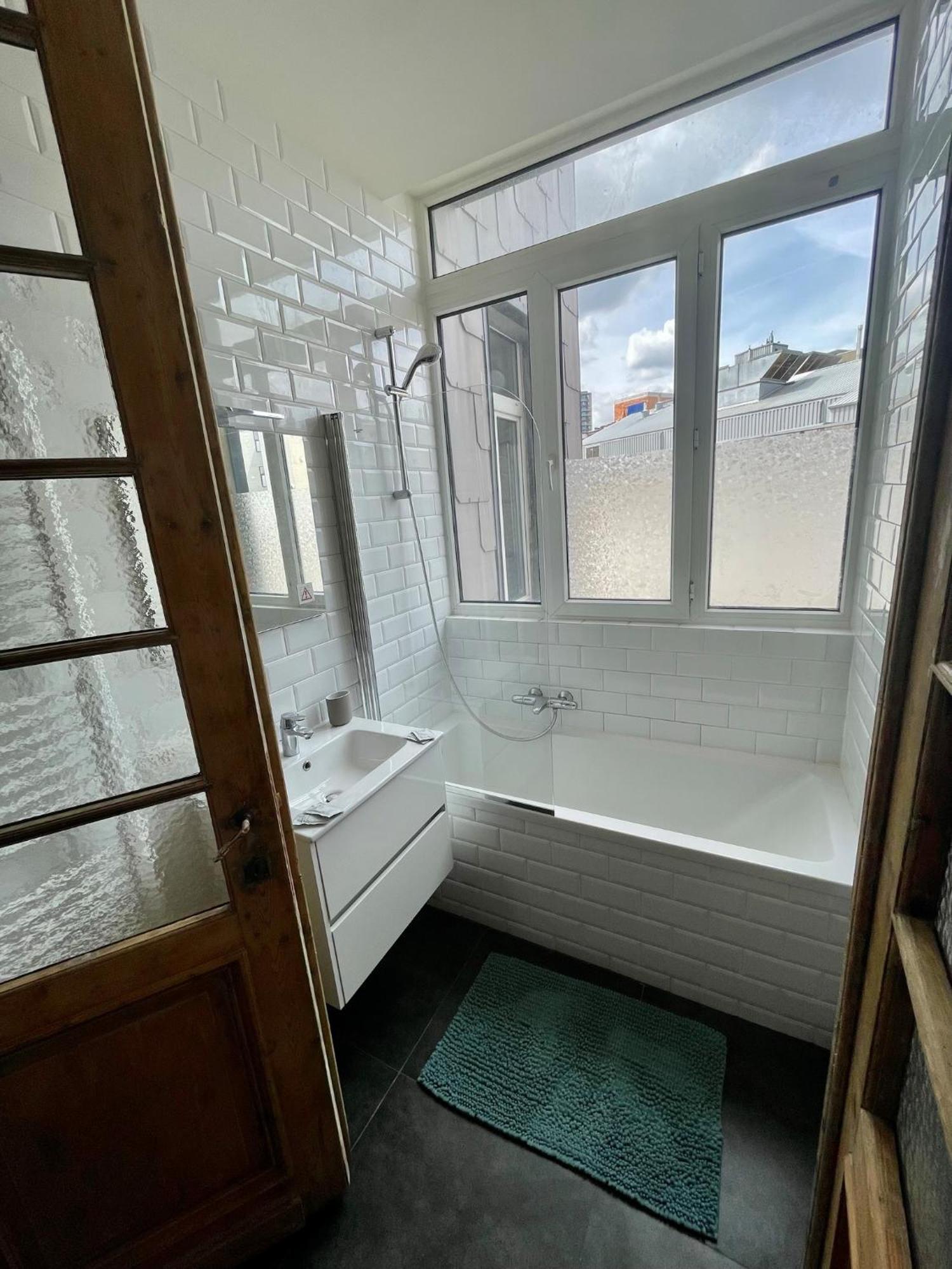 Boho Apartments - 2 Bedrooms แอนต์เวิร์ป ภายนอก รูปภาพ
