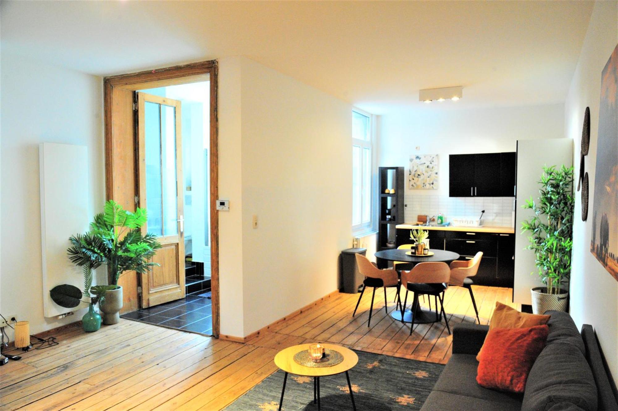 Boho Apartments - 2 Bedrooms แอนต์เวิร์ป ภายนอก รูปภาพ