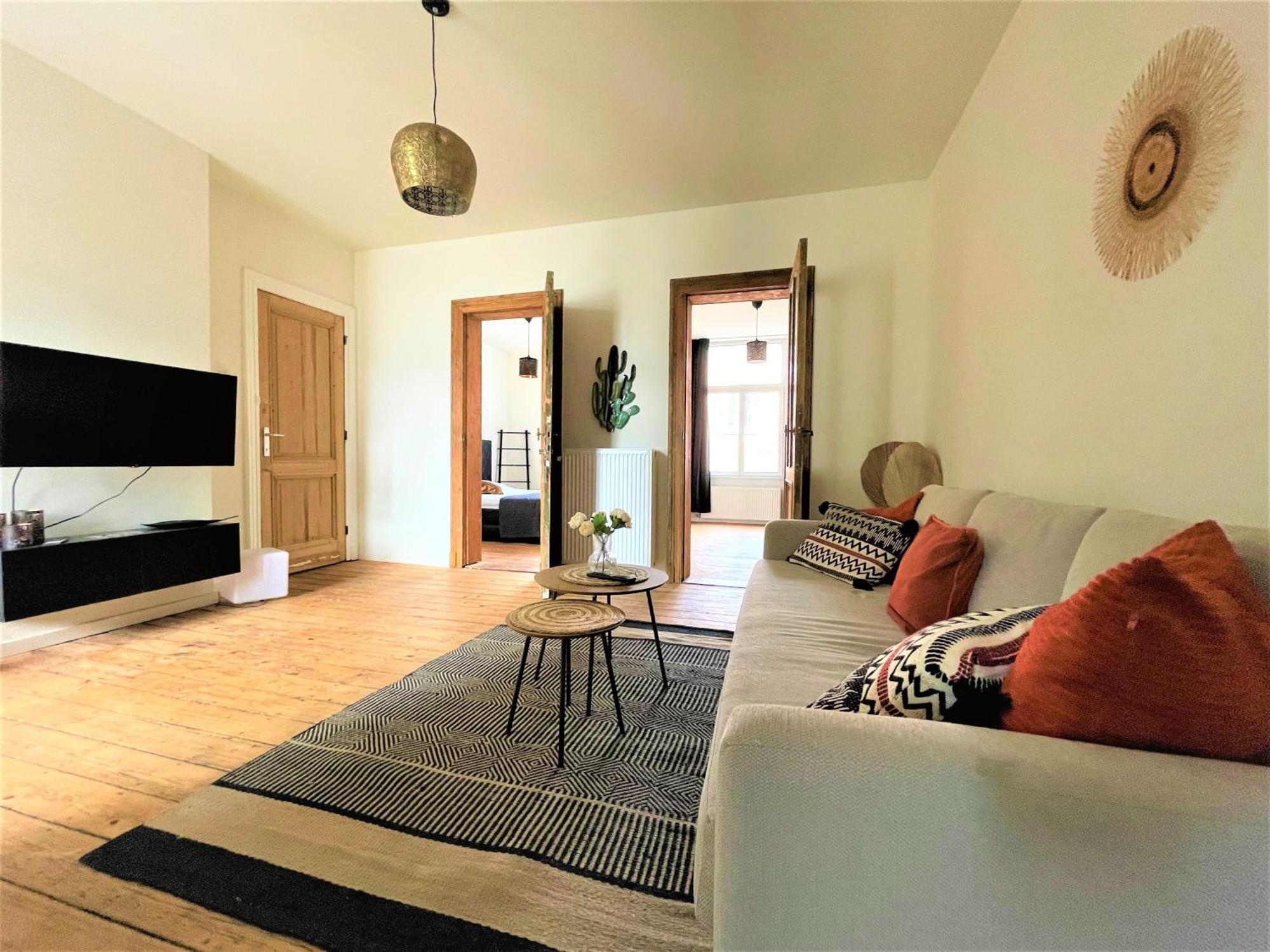 Boho Apartments - 2 Bedrooms แอนต์เวิร์ป ภายนอก รูปภาพ